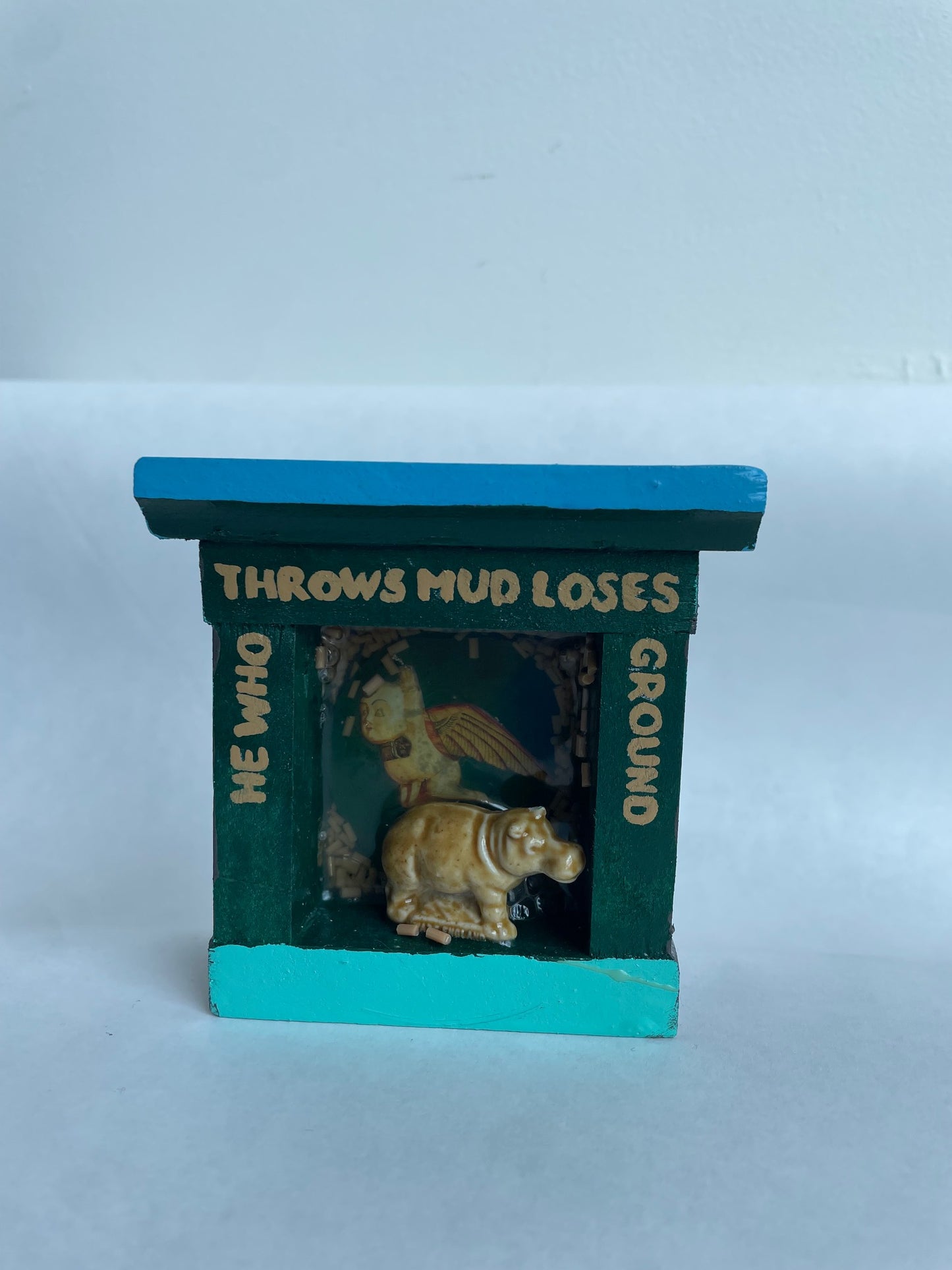 Sue Ireland, He who throws mud loses ground