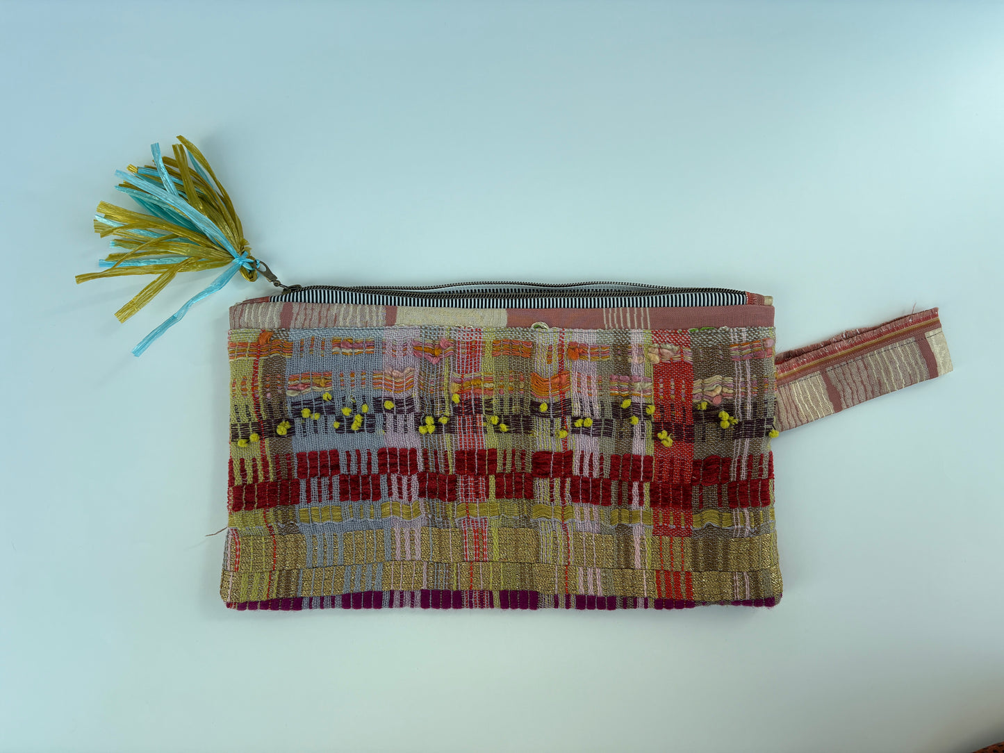 Woven large zipper pouches