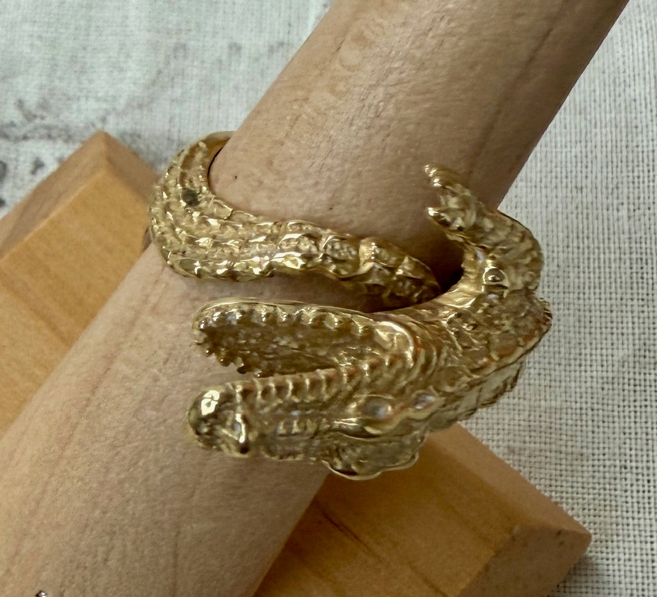 Saint Claude, Jewelry