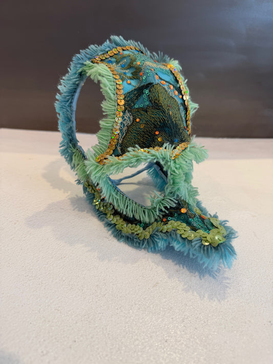 Denna Ameen, Dog Mask, gold
