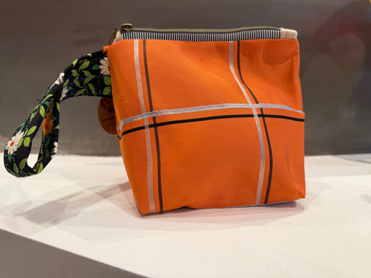 Karen Gadbois, Pyramid zipper pouch