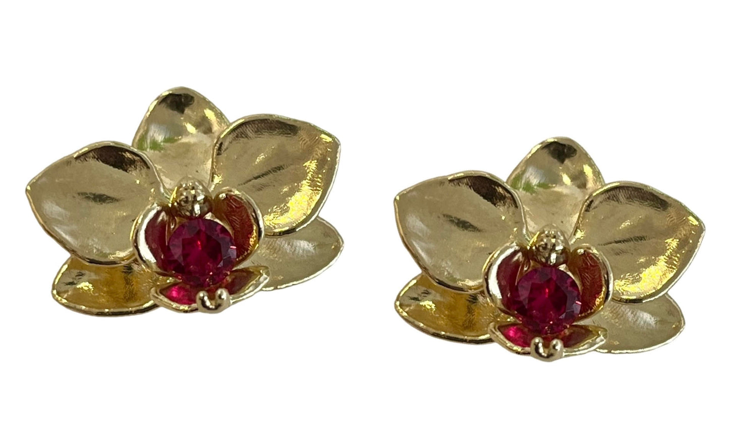 Kristina Larson, Artist/Designer, ART to WEAR jewelry line