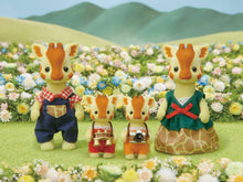 Load image into Gallery viewer, Set of 4 Doll Figures, Giraffe Family, Collectible Toys
