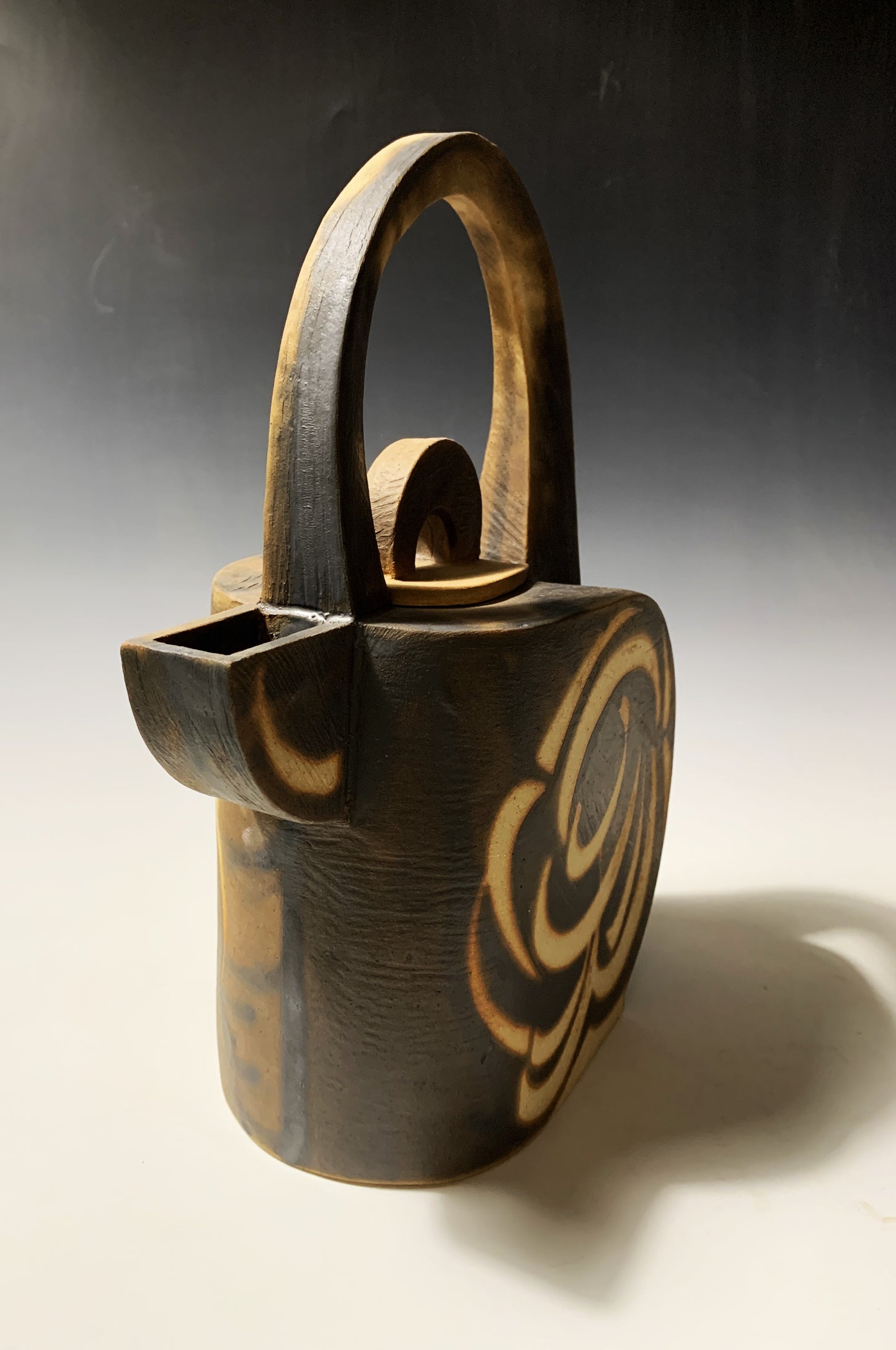 David Dahlstedt, Smokey Shadows Teapot