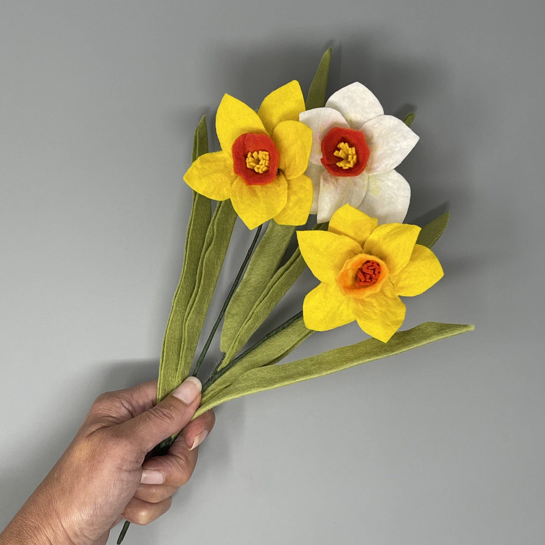 Felt Daffodils Flower Craft Kit